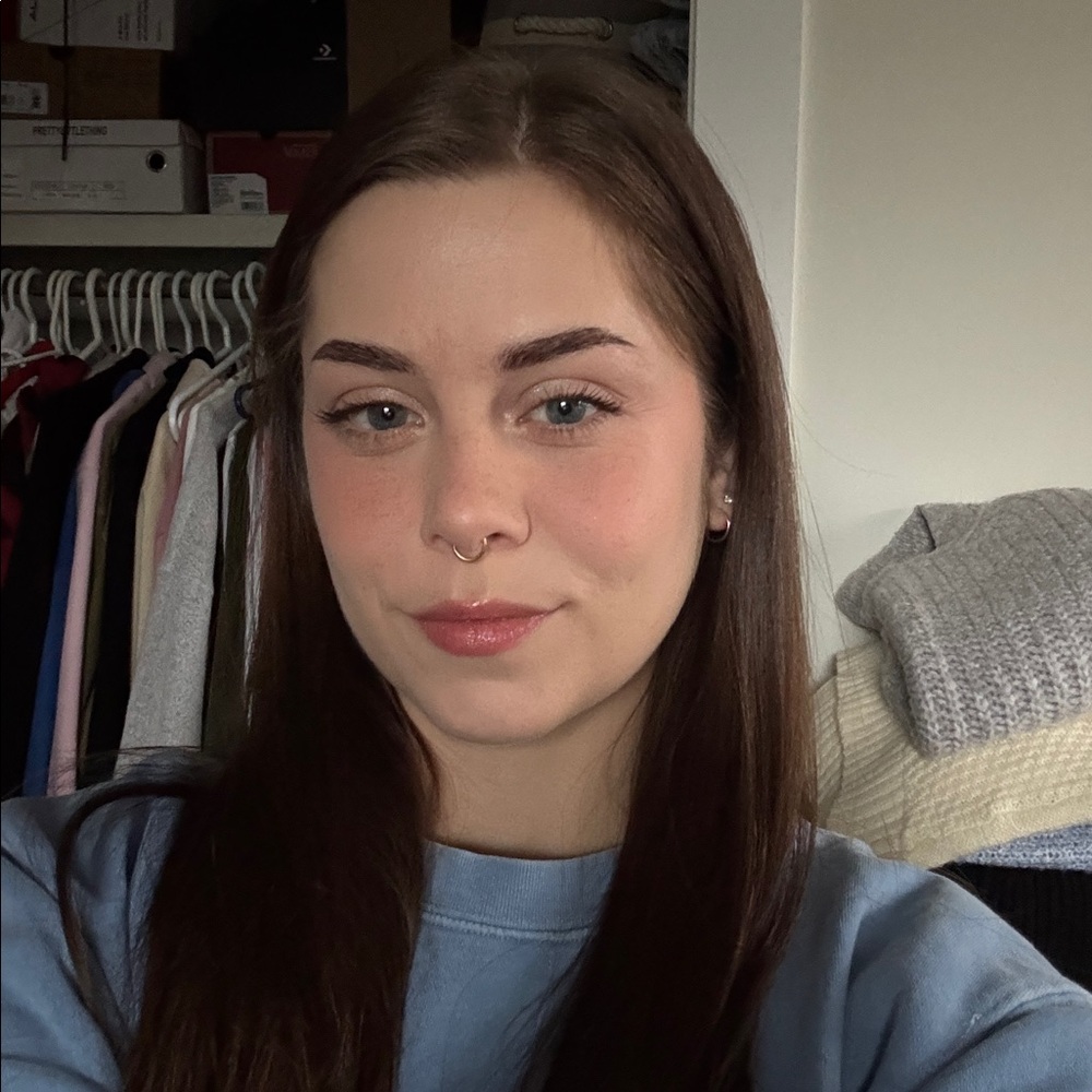 Meet your Posher, Clara